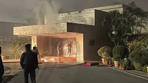 Major fire in Lucknow airport; VVIP lounge destroyed